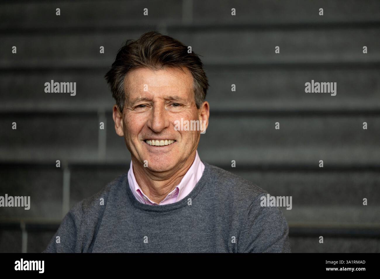 Apeldoorn, Paesi Bassi. 8 marzo 2025. Sebastian Coe, presidente del World Athletics durante i Campionati europei indoor di atletica leggera presso l'arena Omnisport di Apeldoorn, Paesi Bassi, 8 marzo 2025. Foto: Christine Olsson/TT/codice 10430 credito: TT News Agency/Alamy Live News Foto Stock