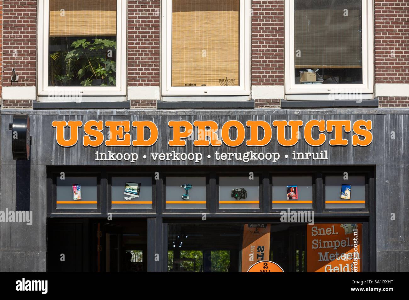 Logo del negozio di prodotti usati ad Amsterdam. È possibile accedere a prodotti usati per prodotti nuovi e usati. Foto Stock