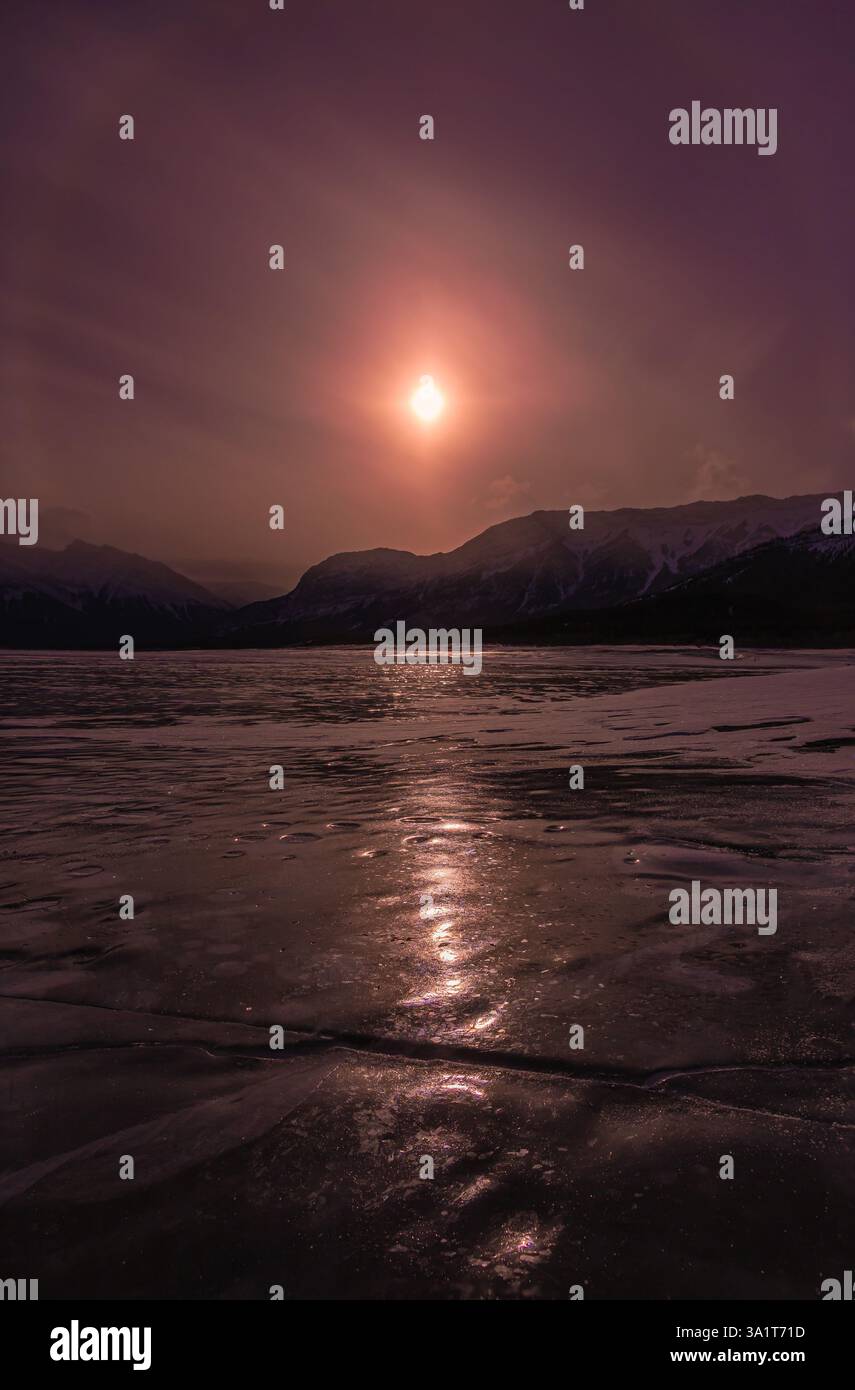 Tramonto dal lago Abraham, Montagne Rocciose canadesi Foto Stock