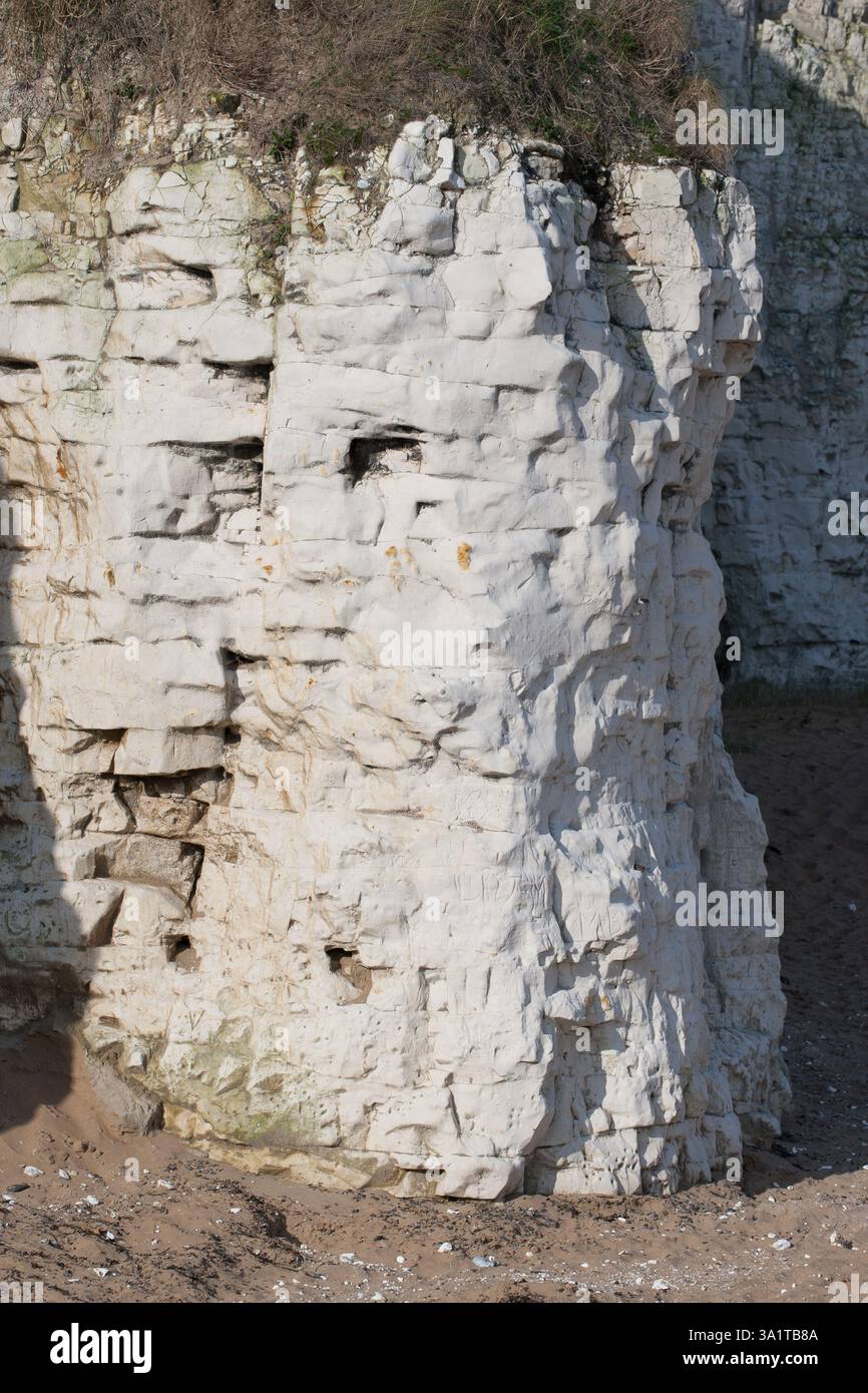 Botany Bay è una baia isolata, situata tra Margate e Broadstairs, che offre splendide vedute delle bianche scogliere e del mare Foto Stock