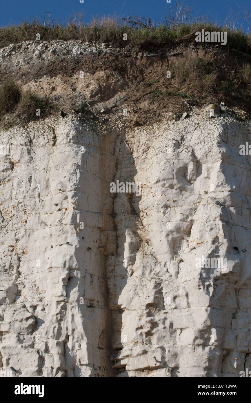 Botany Bay è una baia isolata, situata tra Margate e Broadstairs, che offre splendide vedute delle bianche scogliere e del mare Foto Stock