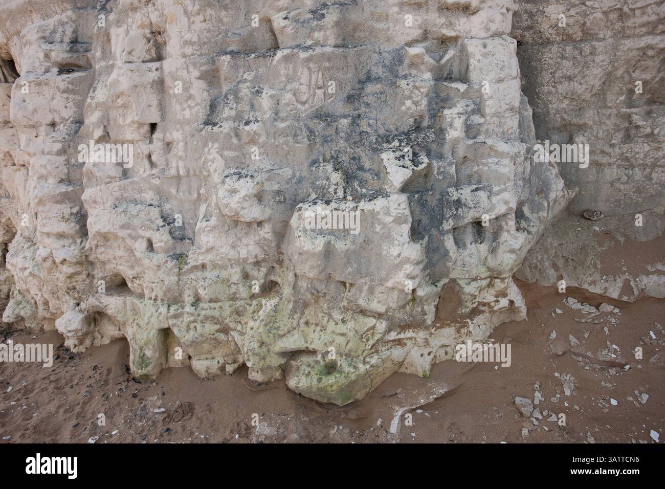 Botany Bay è una baia isolata, situata tra Margate e Broadstairs, che offre splendide vedute delle bianche scogliere e del mare Foto Stock