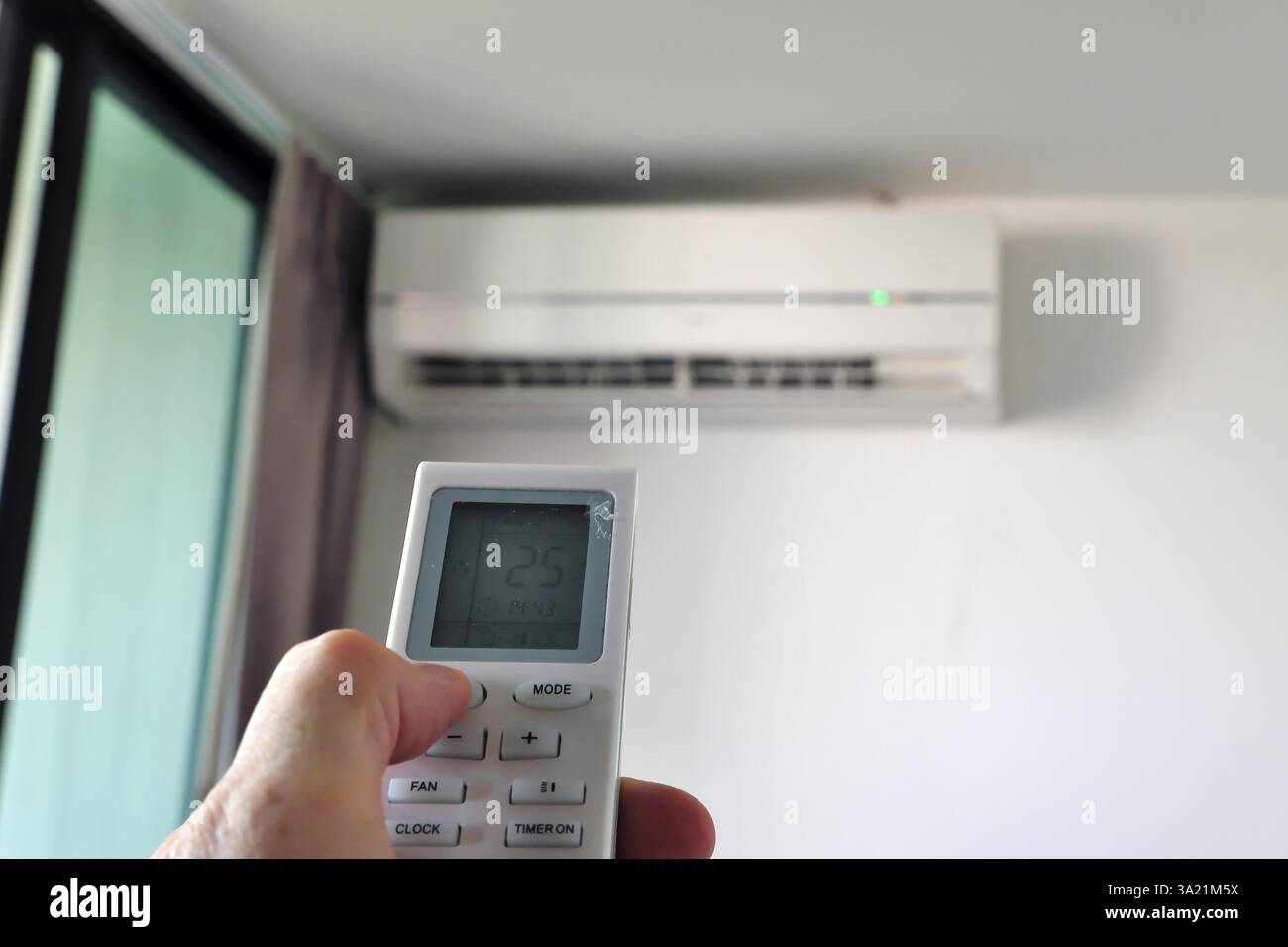 Telecomando manuale per condizionatore d'aria, Pattaya, Chonburi, Thailandia, Asia Foto Stock
