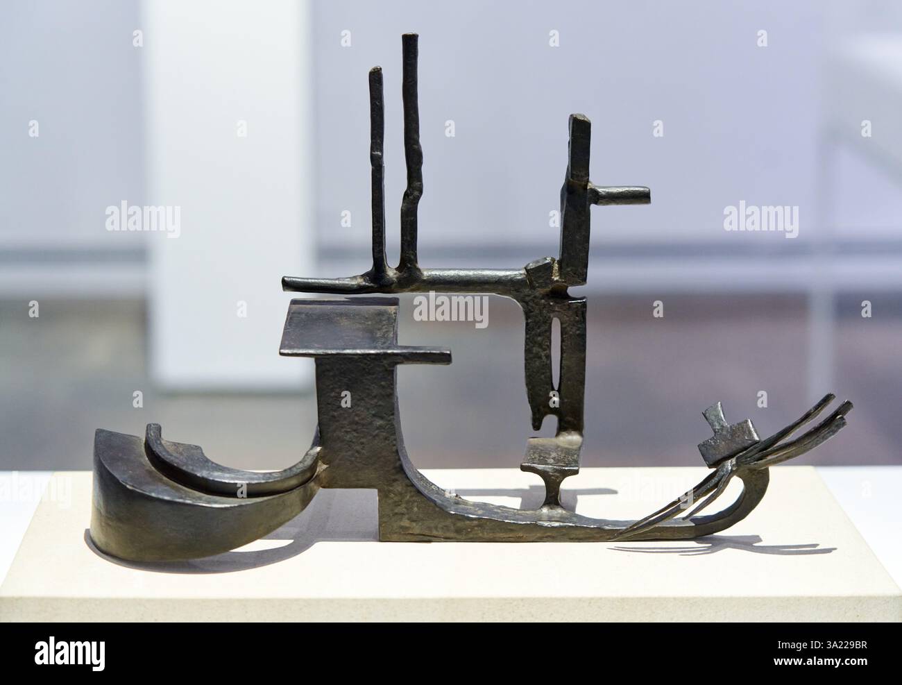 Personaggio reclinabile II, 1936, bronzo fuso, Julio González Pellicer (1876-1942), IVAM, Centre Julio González, Valencia, Comunidad Valenciana, Spagna Foto Stock