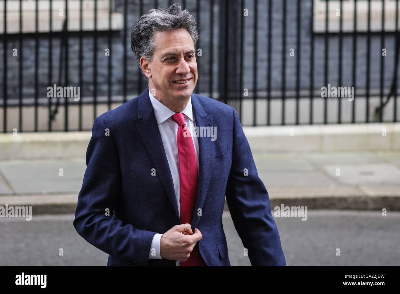 Londra, Regno Unito. 11 marzo 2025. Ed Miliband, Segretario di Stato per la sicurezza energetica e Net Zero, deputato Doncaster North. I ministri partecipano alla riunione del gabinetto di governo a Downing Street, Londra, Regno Unito Credit: Imageplotter/Alamy Live News Foto Stock