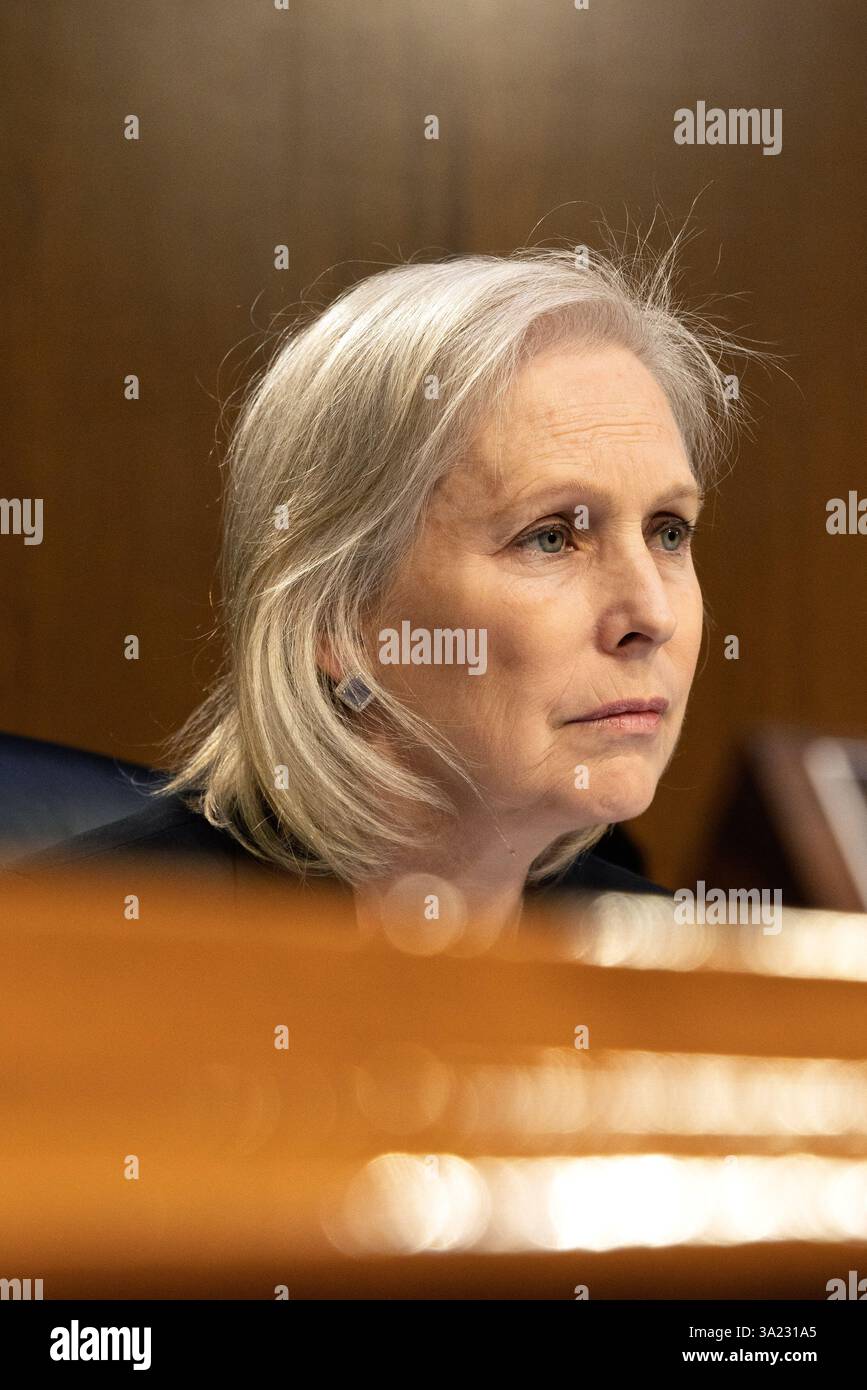 30 gennaio 2025 - Washington DC: Kirsten Gillibrand Senate Intelligence Committee tiene un'audizione per esaminare la nomina di Tulsi Gabbard. Foto Stock