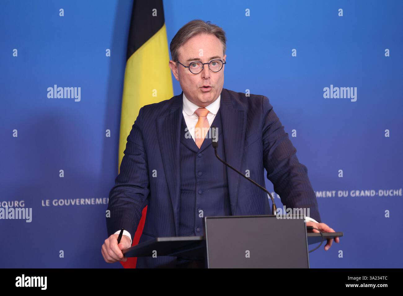 Senningen, Lussemburgo. 11 marzo 2025. Il primo ministro Bart De Wever, nella foto, durante un vertice dei paesi del Benelux, Lussemburgo, Paesi Bassi e Belgio, a Senningen, Lussemburgo. I tre capi di governo discuteranno le principali questioni della politica europea e internazionale. BELGA PHOTO VIRGINIE LEFOUR credito: Belga News Agency/Alamy Live News Foto Stock