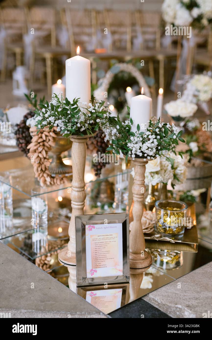 Decorazioni tradizionali persiane per cerimonie nuziali Foto Stock