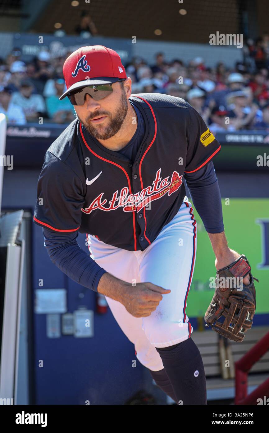 North Port FL USA; l'esterno degli Atlanta Braves Jake Marisnick (94) si dirige in campo prima di una gara primaverile della MLB contro i Detroit Tigers al CoolToday Park. I Tigers batterono i Braves per 3-1. (Kim Hukari/immagine dello sport) Foto Stock