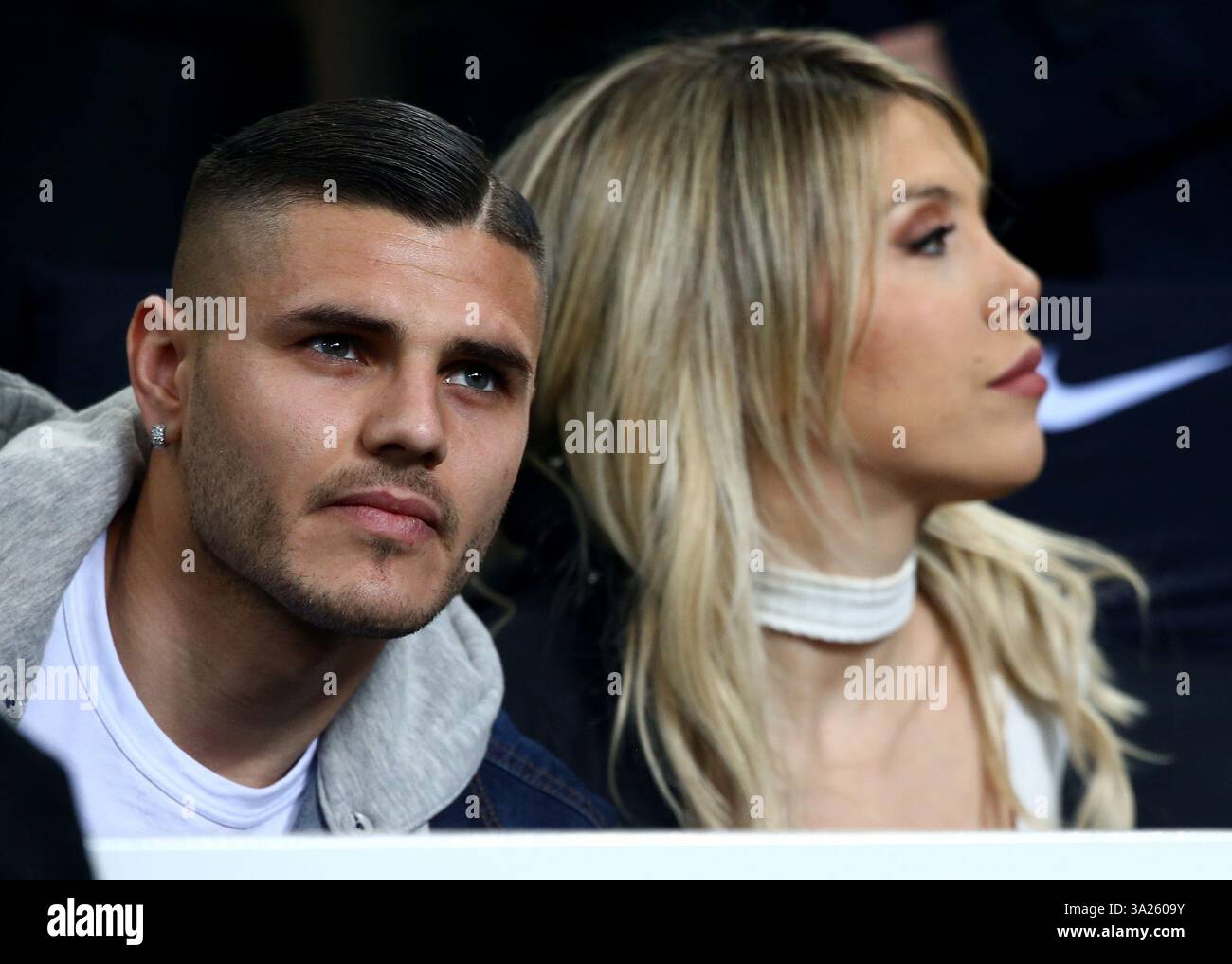 Milano, Italia. 31 marzo 2019. Foto Spada/LaPresse31 marzo 2019 Milano ( Italia ) sport calcio Inter vs Lazio - Campionato di calcio serie A TIM 2018/2019 - Stadio San Siro nella foto: Mauro Icardi Wanda Nara Photo Spada/LaPresse 31 marzo 2019 Milano ( Italia ) sport Soccer Inter vs Lazio - Campionato Italiano A TIM 2018/2019 - Stadio San Siro nella foto: Wanda Nara Mauro Icardi credito: LaPresse/Alamy News Live Foto Stock