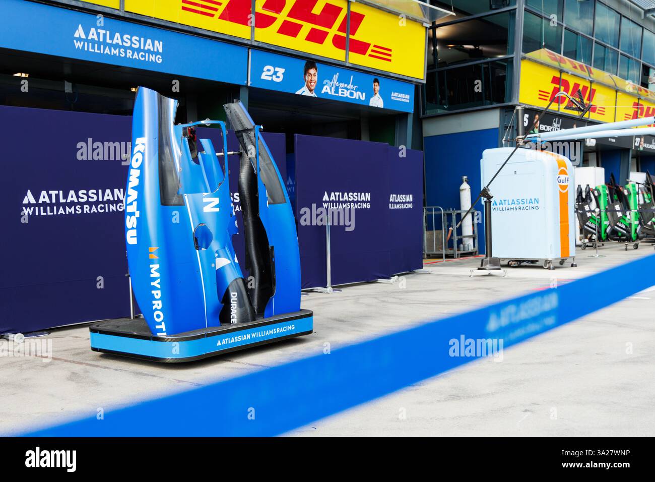 Melbourne, Australia. 12 marzo 2025. Carrozzeria della vettura Williams Racing in pit Lane davanti al Gran Premio di F1 in Australia all'Albert Park Grand Prix Circuit. Credito: SOPA Images Limited/Alamy Live News Foto Stock