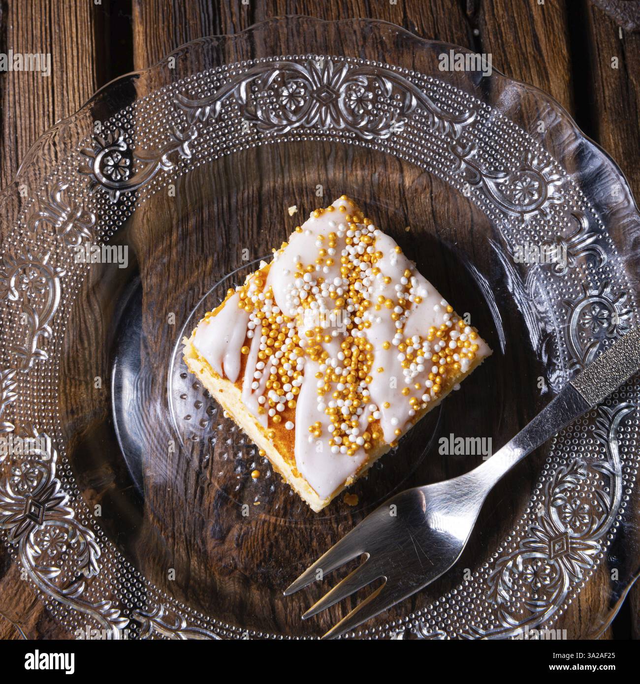 Succulenta cheesecake di stagno con briciole Foto Stock