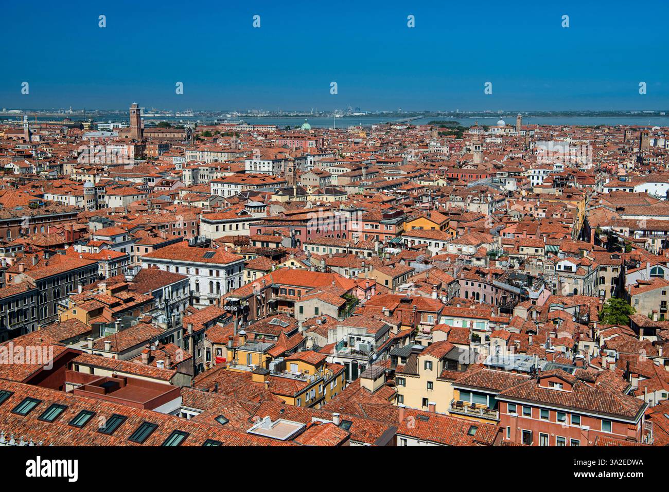 Vista dal Campanile, il campanile di San Marco verso il quartiere di Santa Croce, Italia, Venezia Foto Stock