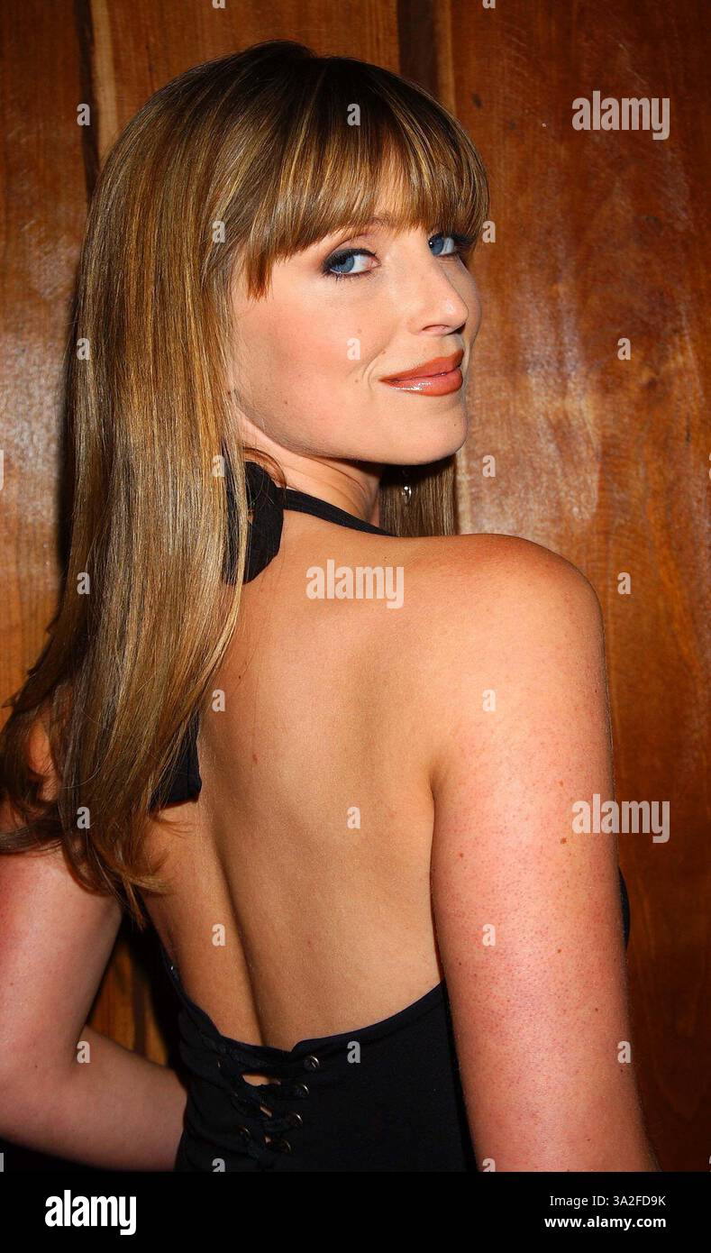 16 APRILE 2004 - WEST HOLLYWOOD, CALIFORNIA, USA - K36586MS.PLAYBOY.COM 2004 CYBER GIRL OF THE YEAR AT BLISS, WEST HOLLYWOOD, CALIFORNIA.04/16/2004 . MIRANDA SHEN/ 2004.DEANNA BROOKS. (Immagine di credito: © Globe Photos/ZUMAPRESS.com) Foto Stock
