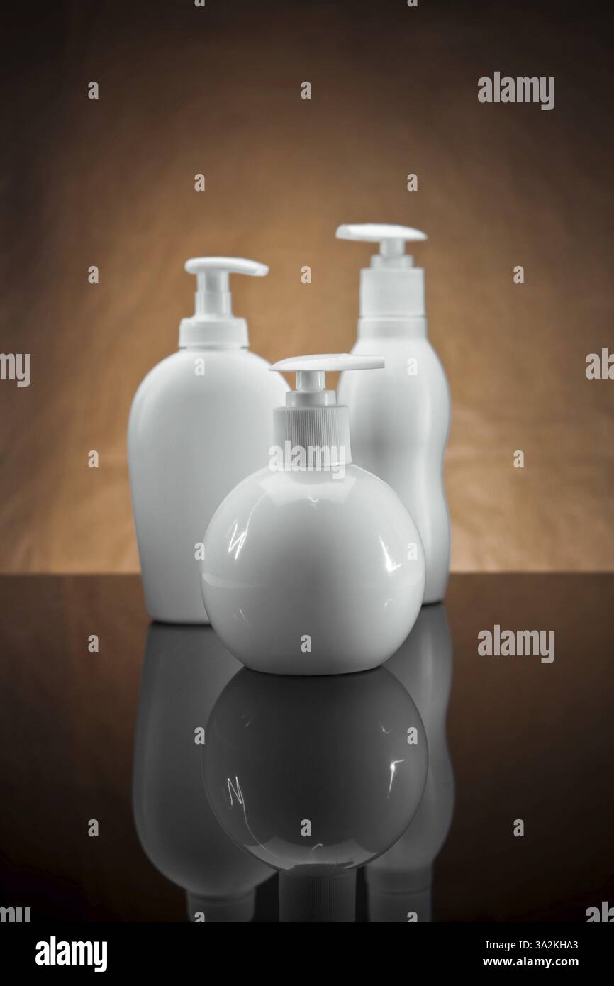 Articoli per la cura della pelle Foto Stock