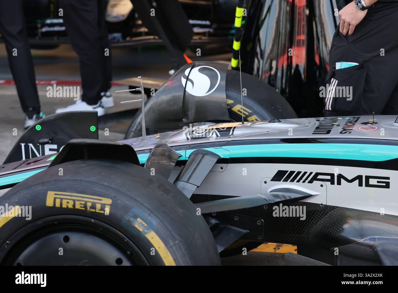 Mercedes AMG F1 Team W16, dettaglio meccanico naso durante la Formula 1 Louis Vuitton Australian Grand Prix 2025, 1° round del Campionato del mondo di Formula 1 FIA 2025 dal 14 al 16 marzo 2025 sul circuito Albert Park Grand Prix, a Melbourne, Australia Foto Stock