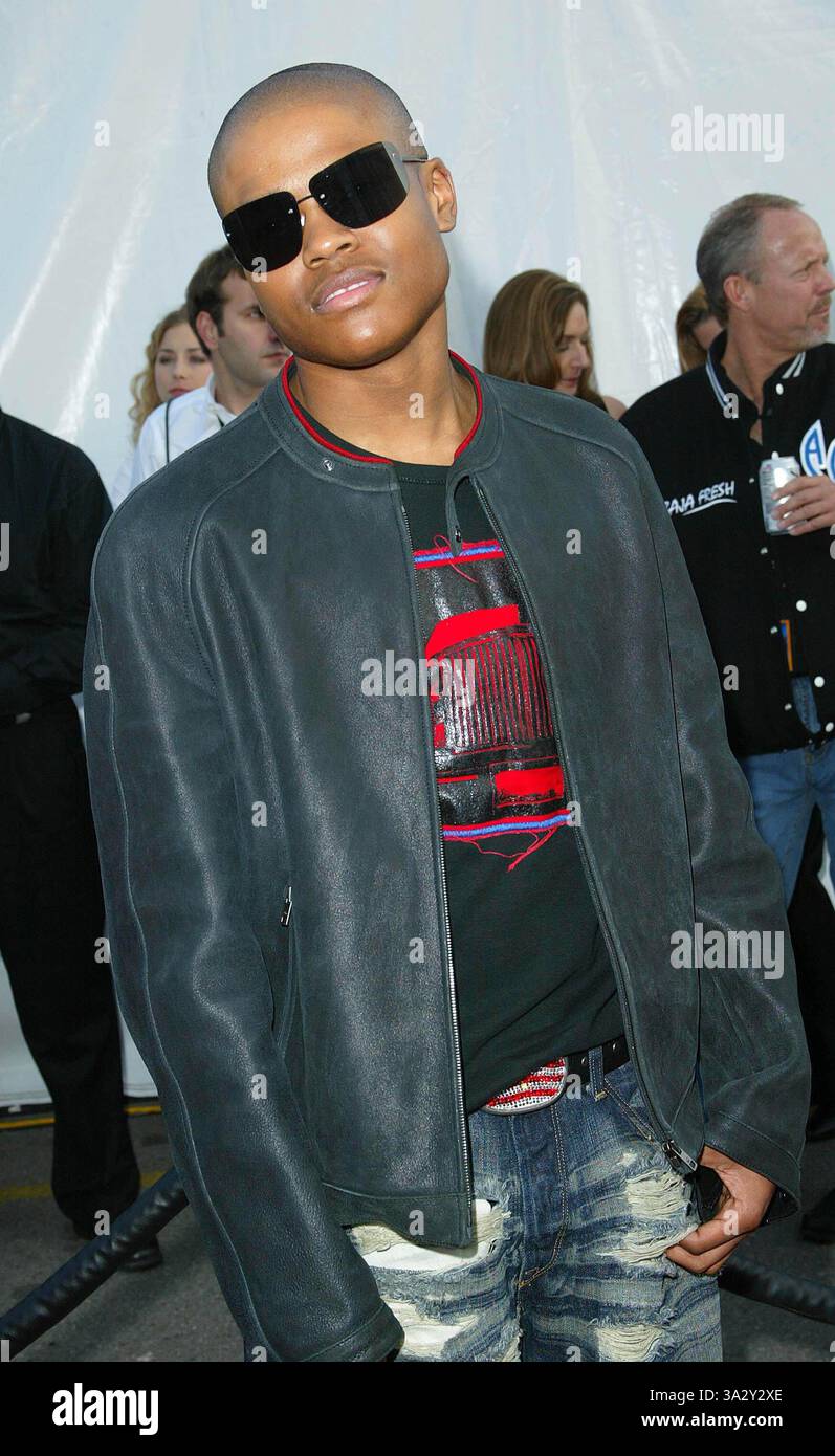 13 gennaio 2003 - Los Angeles, CALIFORNIA, USA - K28517FB 30° PREMIO ANNUALE AMERICAN MUSIC AWARDS . SHRINE AUDITORIUM, LOS ANGELES, CA. 01/13/2003. FITZROY BARRETT / 2003.GEORGE GORE II (immagine di credito: © Globe Photos/ZUMAPRESS.com) Foto Stock