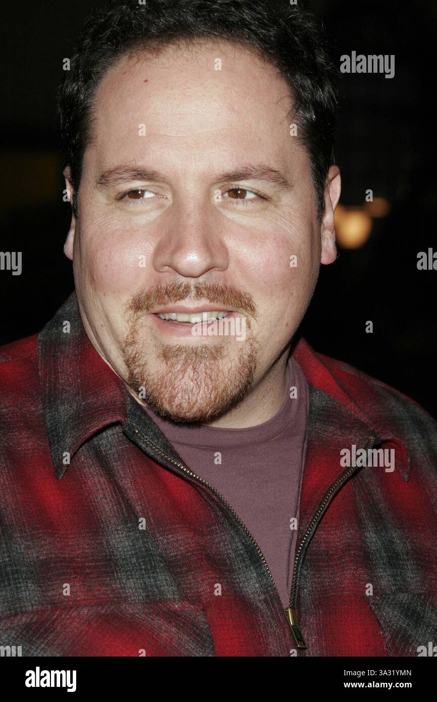 24 gennaio 2005 - Los Angeles, CALIFORNIA, Stati Uniti - JON FAVREAU -. NASCONDI E CERCA - PRIMA MONDIALE -. ZANUCK THEATER, TWENTIETH CENTURY FOX, LOS ANGELES, CALIFORNIA -.01-24-2005 -. NINA PROMMER/ 2005.K41188NP(immagine di credito: © Globe Photos/ZUMAPRESS.com) Foto Stock