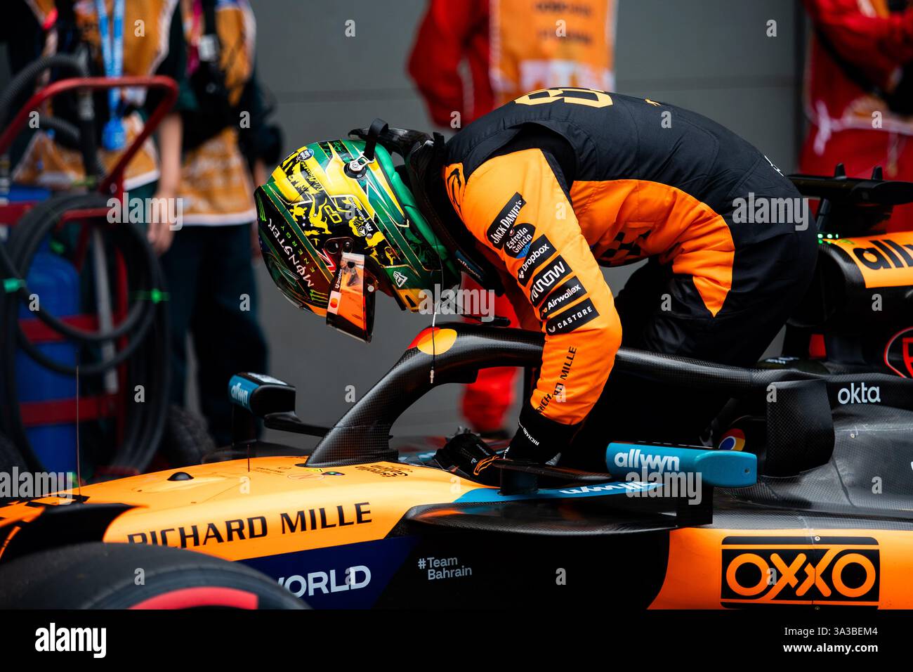 PIASTRI Oscar (aus), McLaren F1 Team MCL39, ritratto durante il Gran Premio d'Australia di Formula 1 Louis Vuitton 2025, 1° round del Campionato del mondo di Formula 1 FIA 2025 dal 14 al 16 marzo 2025 sull'Albert Park Grand Prix Circuit, a Melbourne, Australia Foto Stock