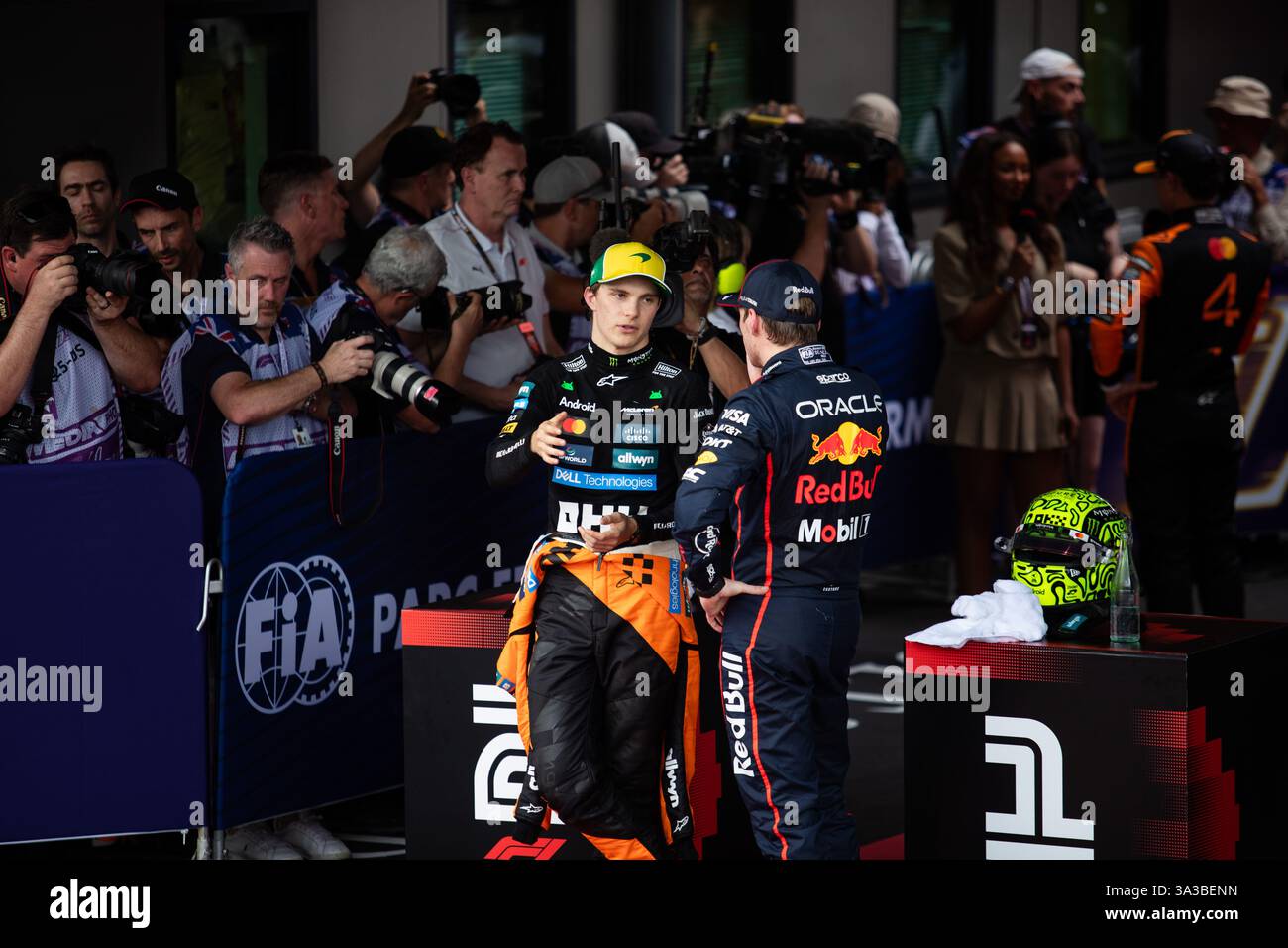 PIASTRI Oscar (aus), McLaren F1 Team MCL39, ritratto durante il Gran Premio d'Australia di Formula 1 Louis Vuitton 2025, 1° round del Campionato del mondo di Formula 1 FIA 2025 dal 14 al 16 marzo 2025 sull'Albert Park Grand Prix Circuit, a Melbourne, Australia Foto Stock