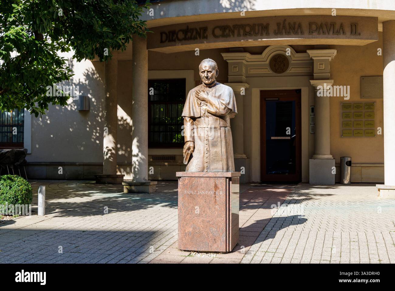 Statua di Giovanni Paolo II, Banska Bystrica, Slovacchia Foto Stock