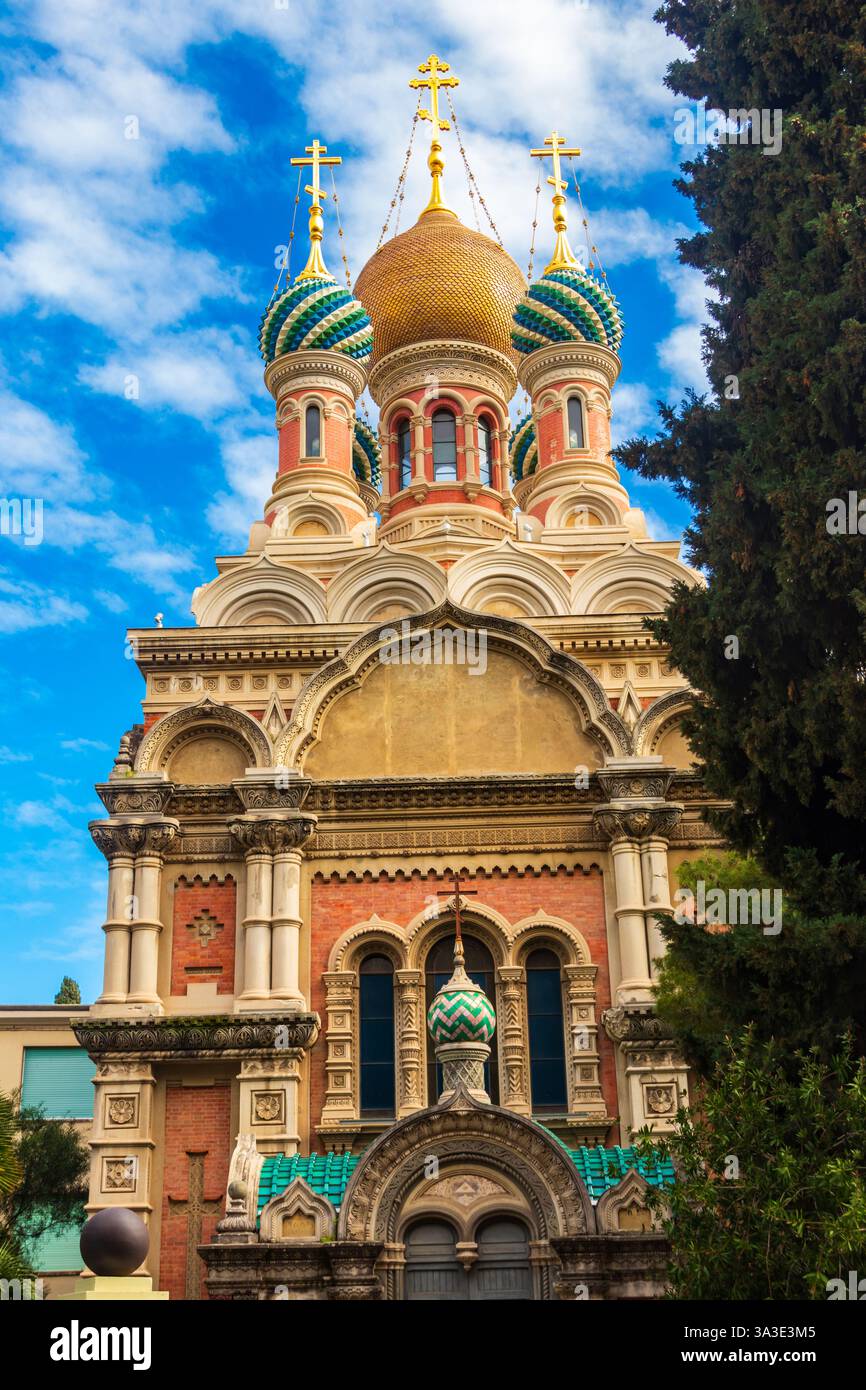 Cattedrale di Cristo Salvatore, meglio conosciuta come la Chiesa ortodossa russa di Sanremo, Italia Foto Stock