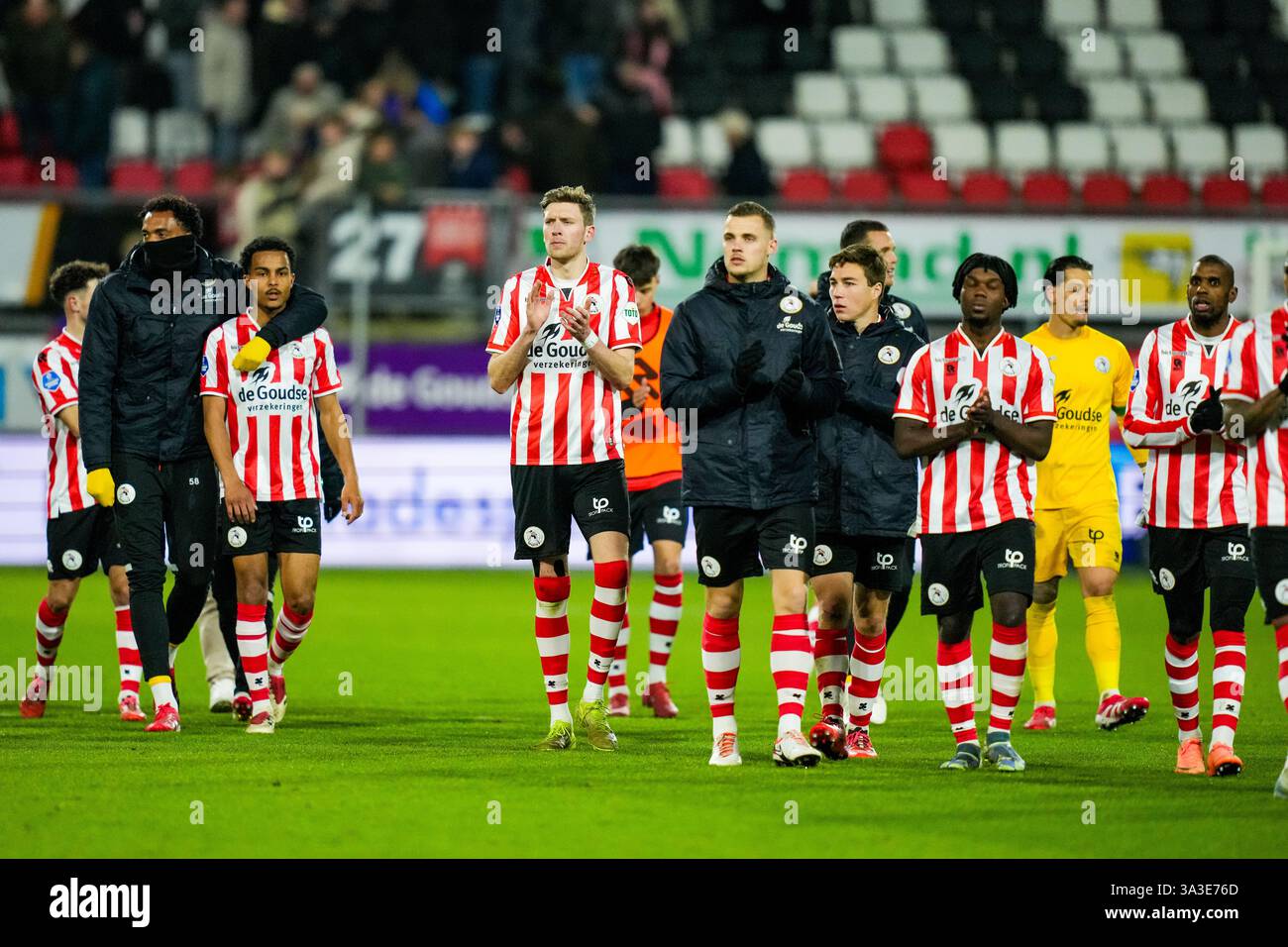 Rotterdam, Paesi Bassi. 15 marzo 2025. Rotterdam - Ricardo Pepi del PSV Eindhoven, portiere Kaylen Reitmaier di Sparta Rotterdam, Marvin Young di Sparta Rotterdam, Tobias Lauritsen di Sparta Rotterdam, Nokkvi Thorisson di Sparta Rotterdam, Rick Meissen di Sparta Rotterdam, Carel Eiting di Sparta Rotterdam, portiere Youri Schoonderwaldt di Sparta Rotterdam, Joel Ideho di Sparta Rotterdam, portiere del sesto turno Sparta Rotterdam del 2024 Nick Olivisij della Sparta Bakta Rotterdam 2025. Il match è fissato tra Sparta Rotterdam e PEC Zwo Foto Stock