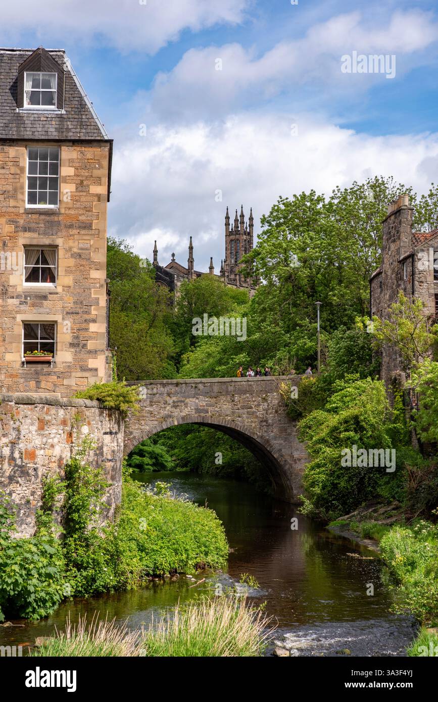 Bell's Brae Bridge e l'acqua di Leith, Edimburgo, Scozia Foto Stock