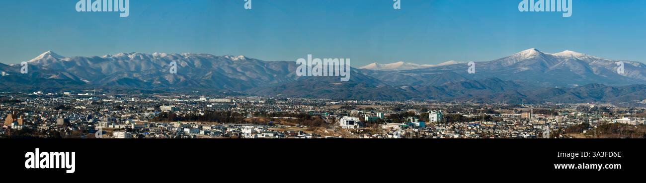 La foto mostra una vista panoramica della città di Koriyama, nella prefettura di Fukushima, in Giappone Foto Stock