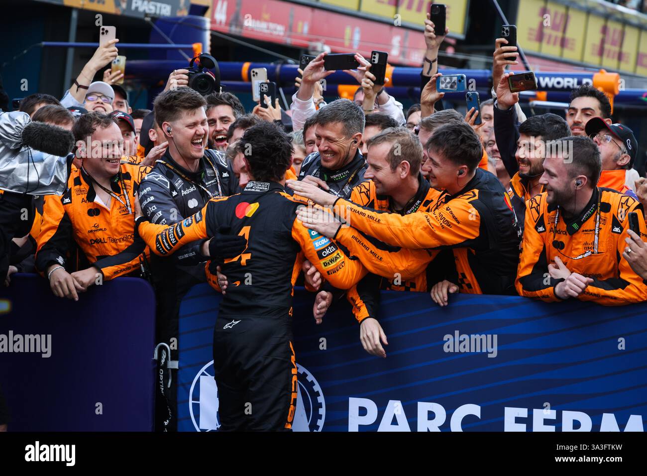 NORRIS Lando (gbr), McLaren F1 Team MCL39, ritratto durante il Gran Premio d'Australia di Formula 1 Louis Vuitton 2025, 1° round del Campionato del mondo di Formula 1 FIA 2025 dal 14 al 16 marzo 2025 sull'Albert Park Grand Prix Circuit, a Melbourne, Australia Foto Stock