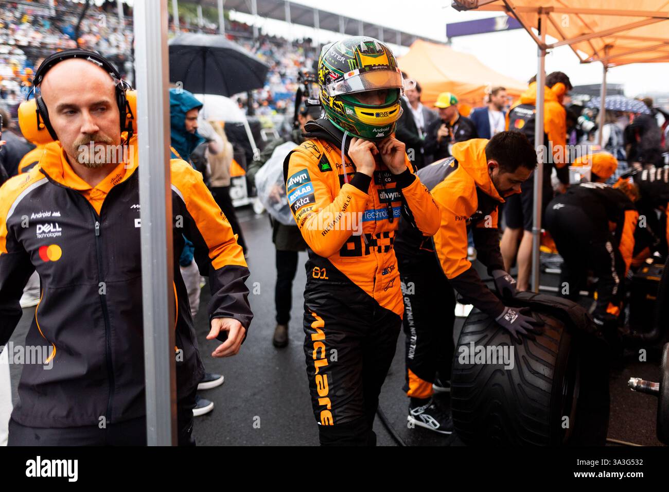 PIASTRI Oscar (aus), McLaren F1 Team MCL39, ritratto durante il Gran Premio d'Australia di Formula 1 Louis Vuitton 2025, 1° round del Campionato del mondo di Formula 1 FIA 2025 dal 14 al 16 marzo 2025 sull'Albert Park Grand Prix Circuit, a Melbourne, Australia Foto Stock