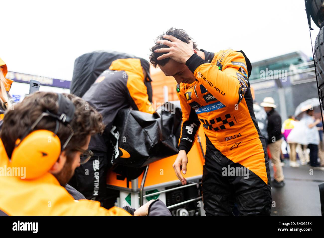 NORRIS Lando (gbr), McLaren F1 Team MCL39, ritratto durante il Gran Premio d'Australia di Formula 1 Louis Vuitton 2025, 1° round del Campionato del mondo di Formula 1 FIA 2025 dal 14 al 16 marzo 2025 sull'Albert Park Grand Prix Circuit, a Melbourne, Australia Foto Stock