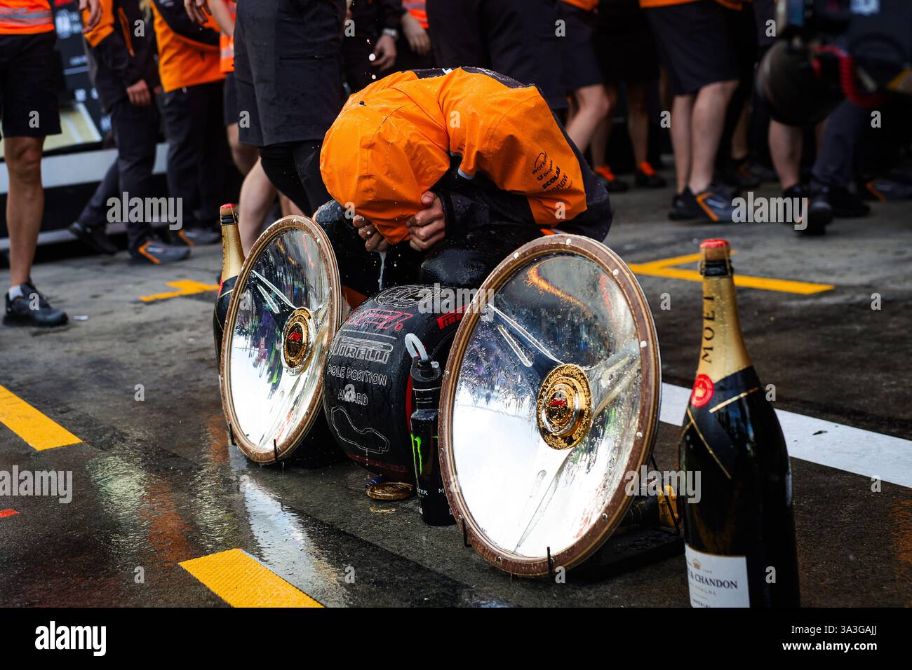 NORRIS Lando (gbr), McLaren F1 Team MCL39, ritratto, durante il Gran Premio d'Australia di Formula 1 Louis Vuitton 2025, 1° round del Campionato del mondo di Formula 1 FIA 2025 dal 14 al 16 marzo 2025 sull'Albert Park Grand Prix Circuit, a Melbourne, in Australia Foto Stock