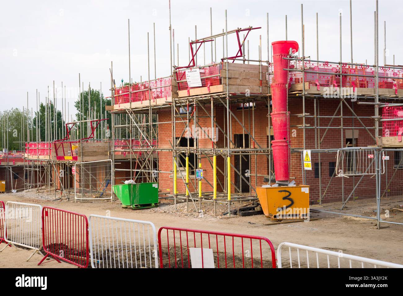 Buckinghamshire, Regno Unito - 18 maggio 2024. Case di nuova costruzione in costruzione in sviluppo abitativo, Regno Unito Foto Stock