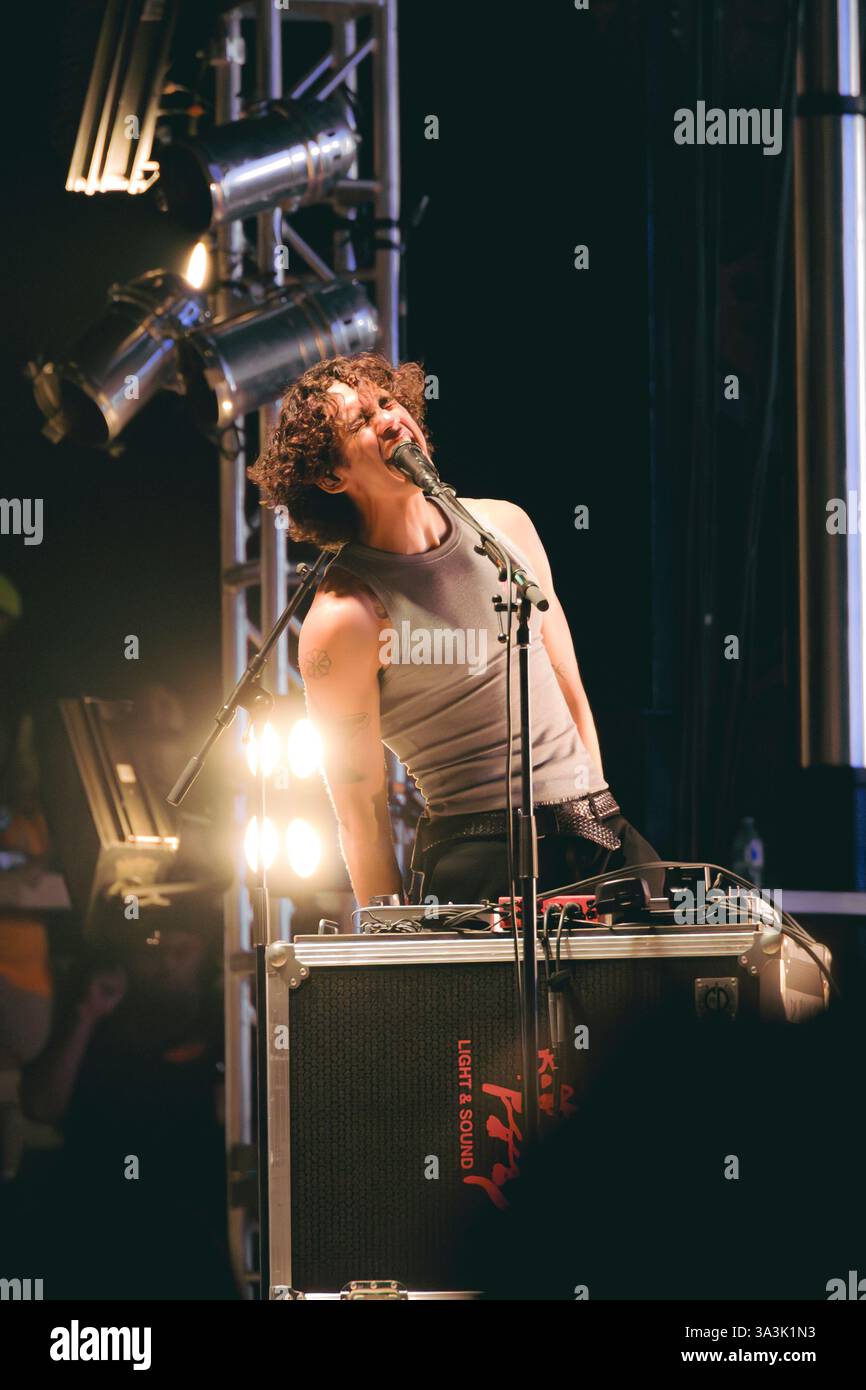 Fotografia di concerti Dominic Fike musica dal vivo Foto Stock