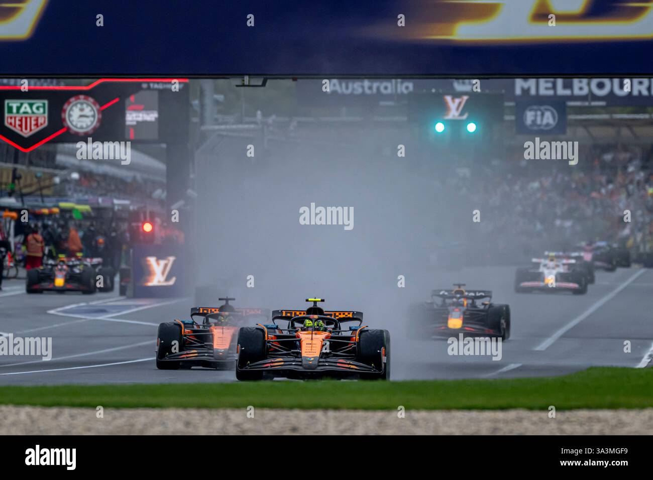 Melbourne, Australia, 16 marzo 2025, Lando Norris, dal Regno Unito gareggia per McLaren F1. La giornata del Gran Premio d'Australia 2025, che si svolge a Melbourne, in Australia. Crediti: Michael Potts/Alamy Live News Foto Stock