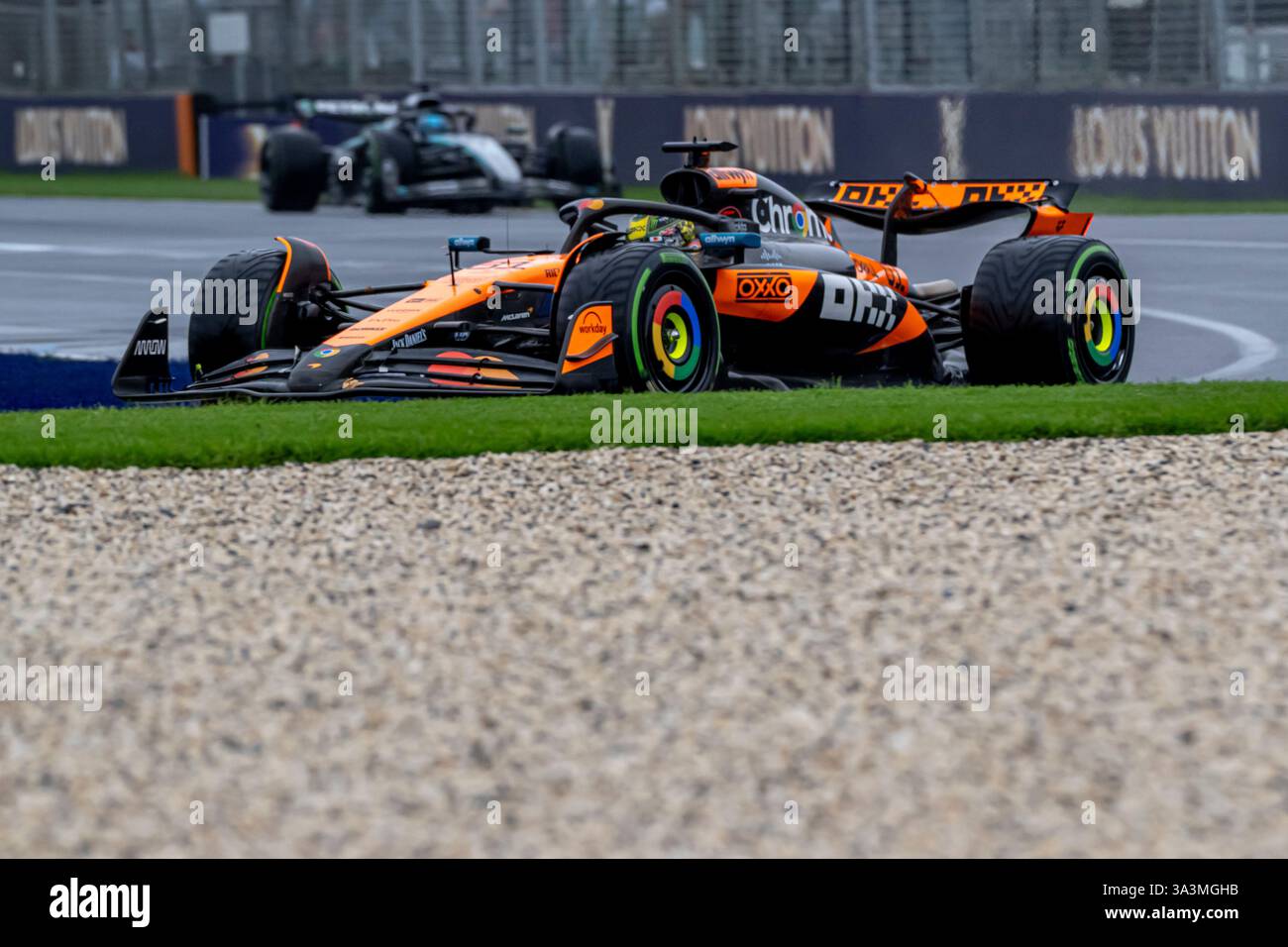 Melbourne, Australia, 16 marzo 2025, Oscar Piastri, dall'Australia gareggia per la McLaren F1. La giornata del Gran Premio d'Australia 2025, che si svolge a Melbourne, in Australia. Crediti: Michael Potts/Alamy Live News Foto Stock