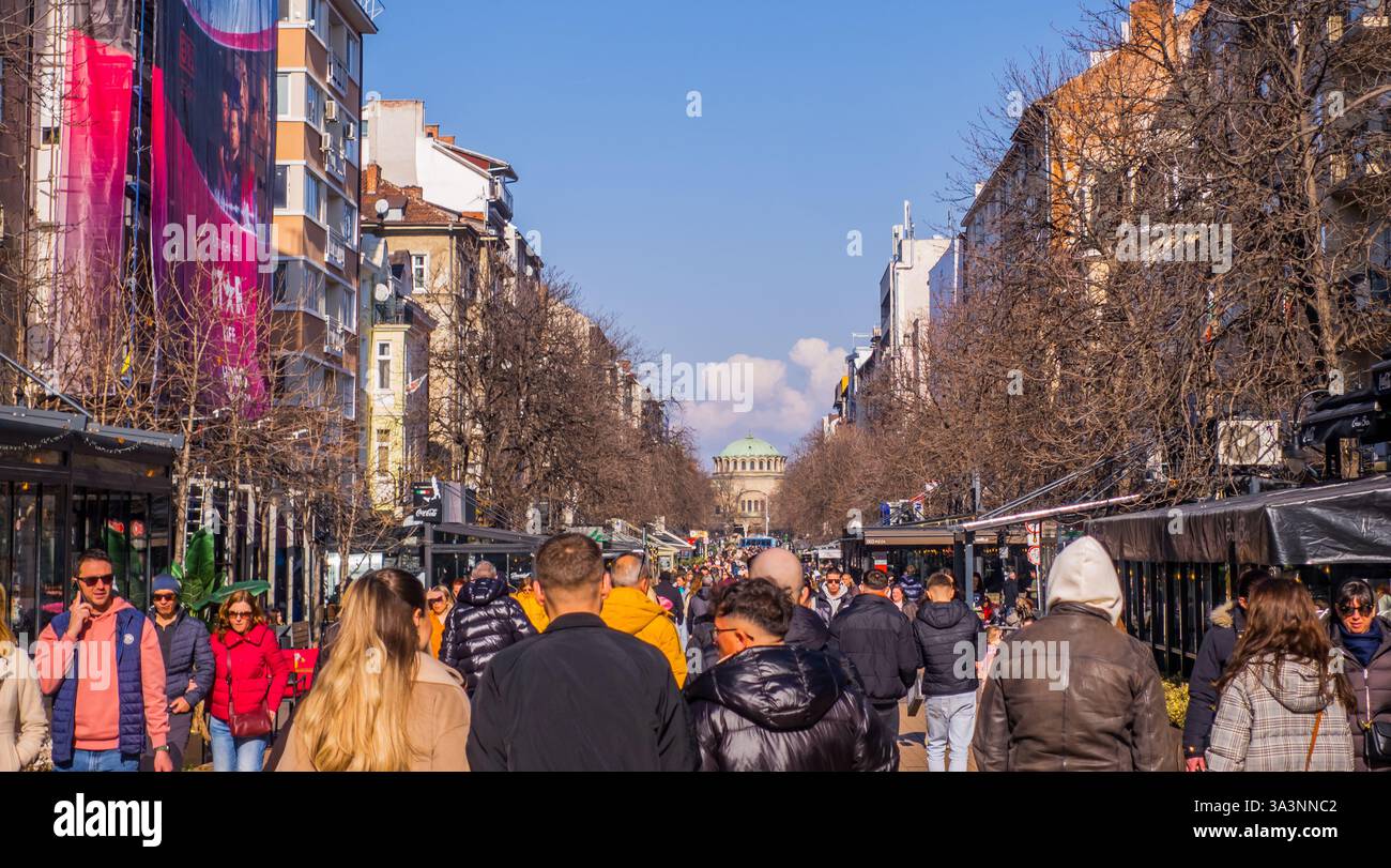 Sofia, Bulgaria - 2 febbraio 2025 - veduta candida di Vitosha Boulevard Foto Stock
