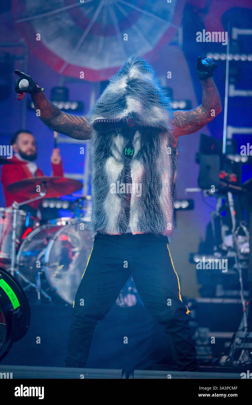 Headliner, il Prodigy chiude il Main Stage l'ultimo giorno al T in the Park nella sua nuova sede del Castello di Strathallen Foto Stock