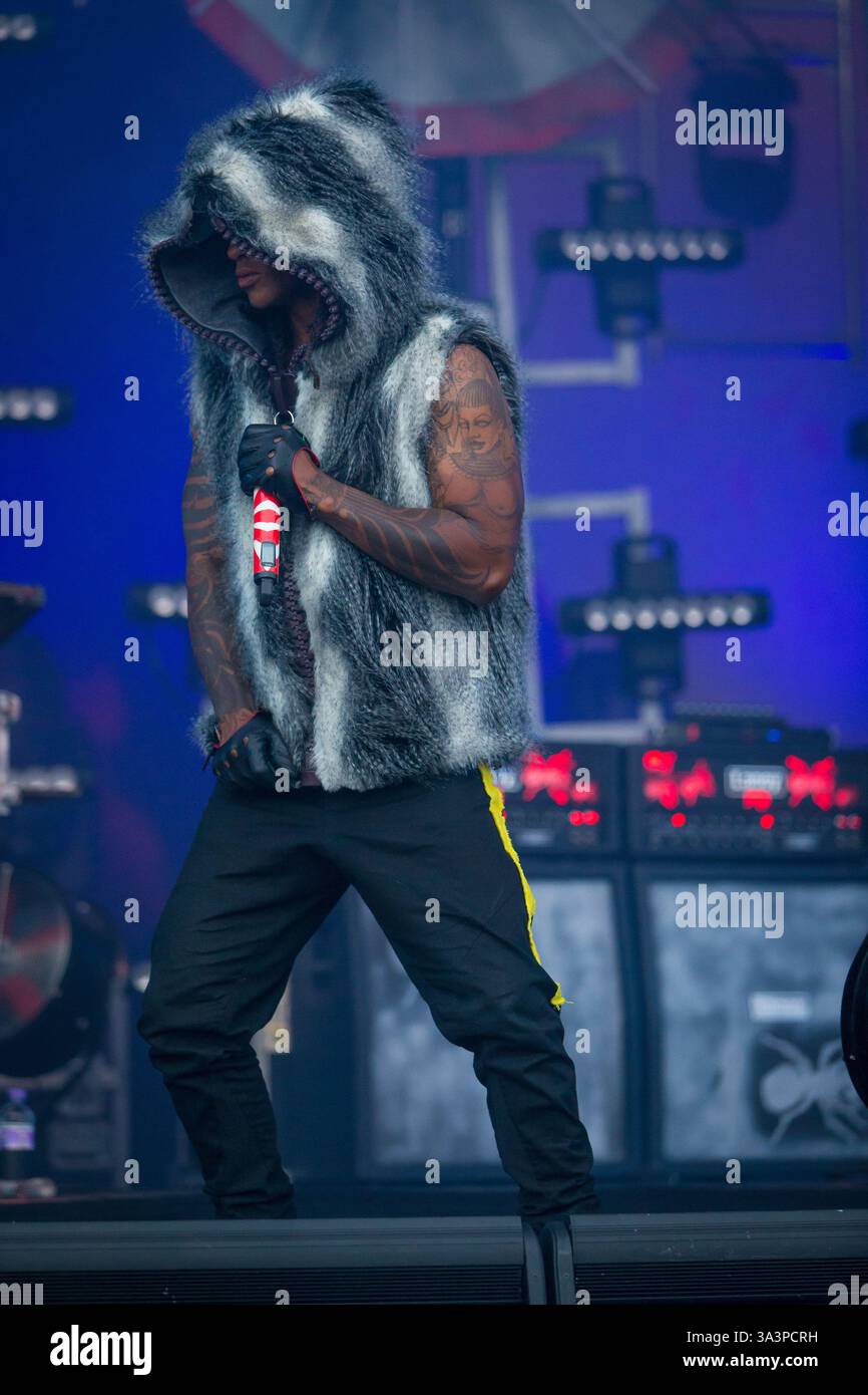 Headliner, il Prodigy chiude il Main Stage l'ultimo giorno al T in the Park nella sua nuova sede del Castello di Strathallen Foto Stock