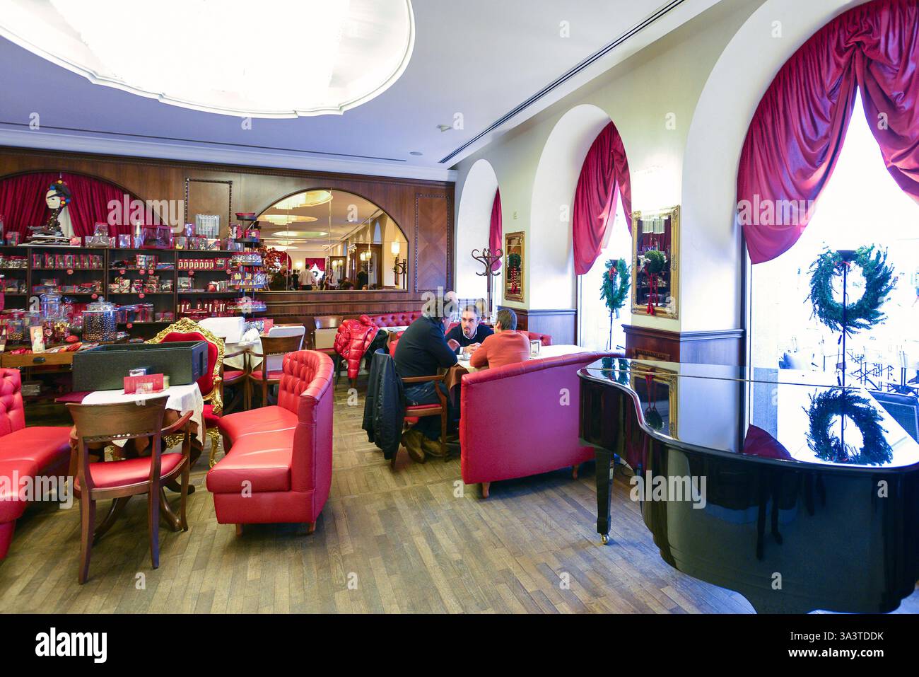 Italia Friuli V.G. Trieste Heritage locale caffè degli specchi Foto Stock