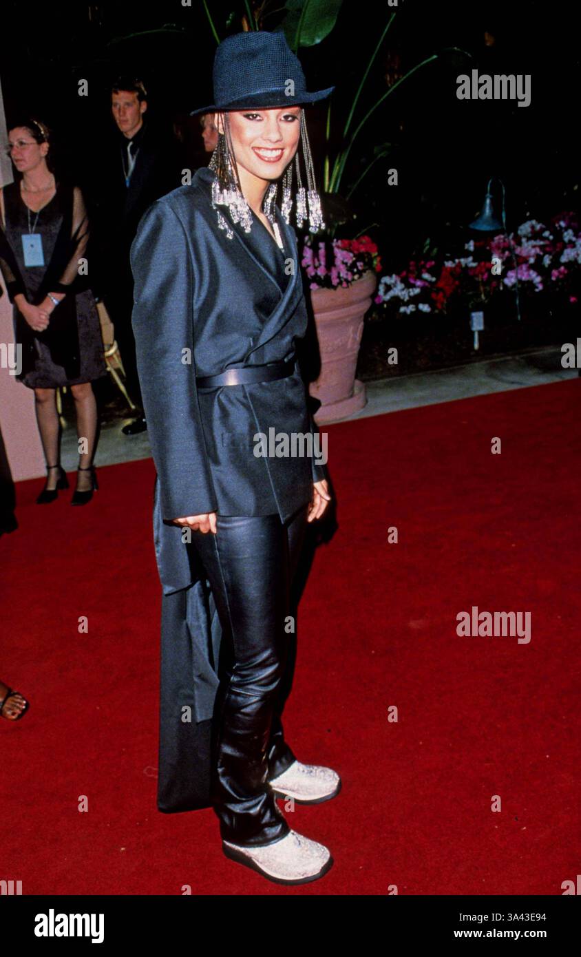 13 AGOSTO 2008 - K21137FB.CLIVE DAVIS PRE-GRAMMY PARTY. BEVERLY HILLS, CA. 02-21-2001. ALICIA KEYS. FITZROY BARRETT-(immagine di credito: © Globe Photos/ZUMAPRESS.com) Foto Stock