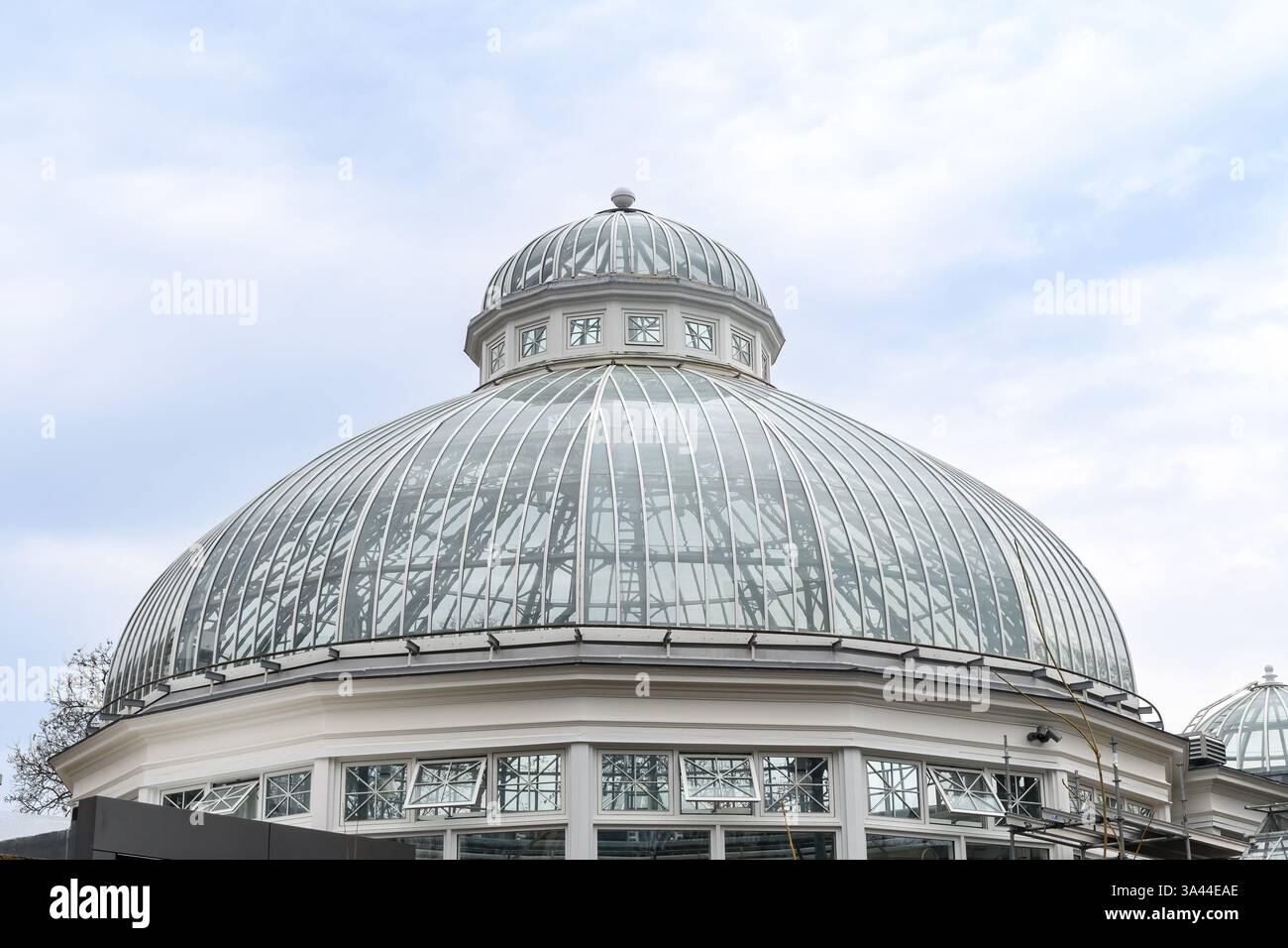 Cupola di vetro di un edificio negli Allan Gardens. Foto Stock