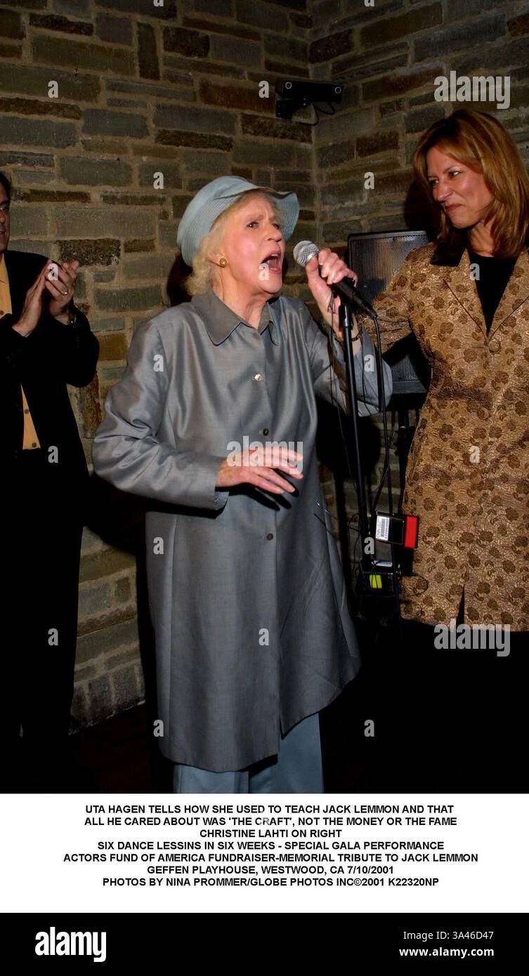 Luglio 11, 2001 - UTA HAGEN, CHRISTINE LAHTI.SEI LESSINS DANZA IN SEI SETTIMANE - speciale spettacolo gala.ATTORI FUND OF AMERICA FUNDRAISER-MEMORIAL OMAGGIO A JACK LEMMON.GEFFEN PLAYHOUSE, Westwood, CA 7/10/2001. NINA PROMMER/ 2001 K22320NP(Immagine di credito: © Globo foto/ZUMAPRESS.com) Foto Stock