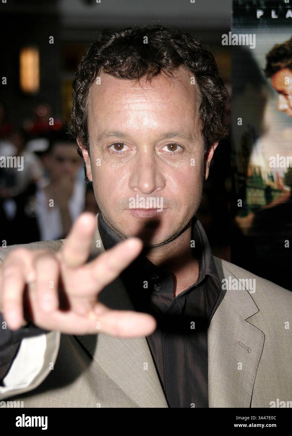 11 luglio 2005 - 07-11-2005 - New York, NY - Pauly Shore partecipa alla prima di New York del film DREAMWORKS SKG 'The Island' al Ziegfeld Theatre. . ANTHONY MOORE- 2005.K44295AGM(immagine di credito: © Globe Photos/ZUMAPRESS.com) Foto Stock