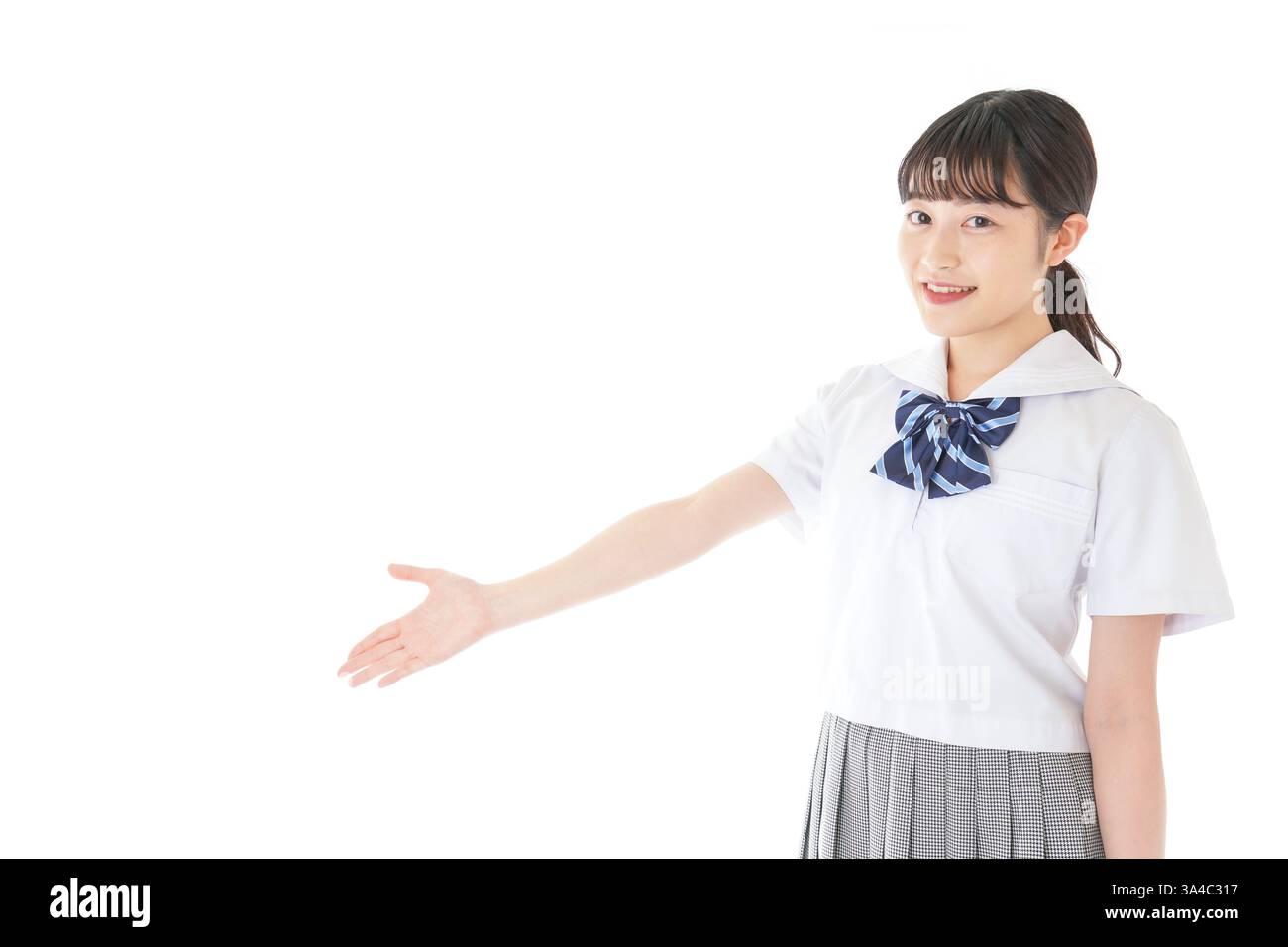 Studentessa sorridente che fa un tour Foto Stock