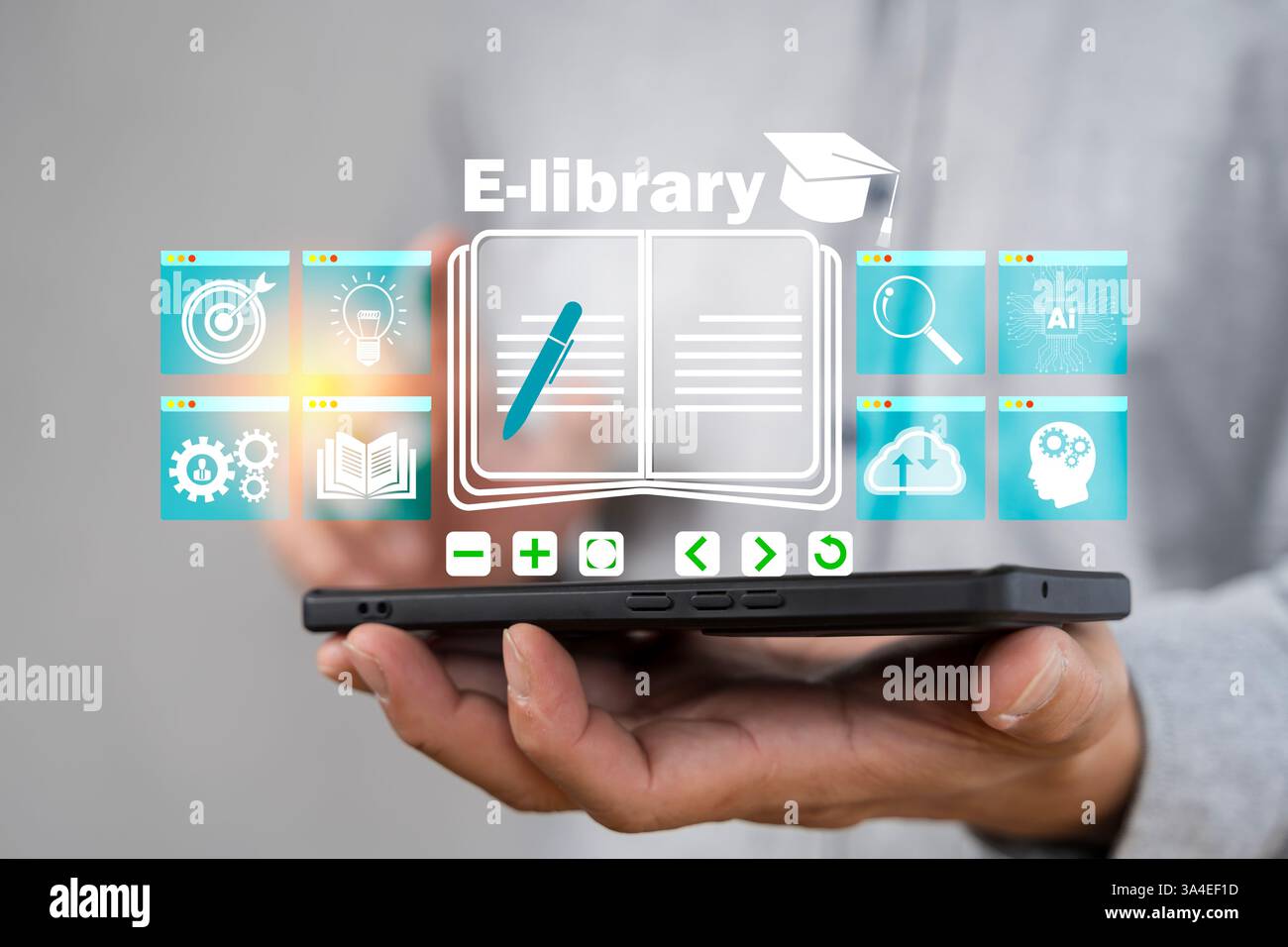 Concetto di e-Library. Persona che utilizza lo smartphone e tocca con mano le icone virtuali degli eBook per libri elettronici online, Knowledge base su Internet, libr digitale Foto Stock