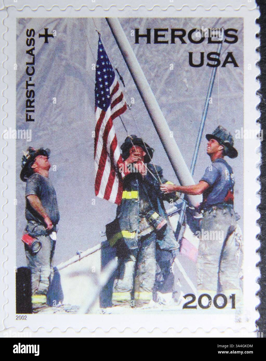 ISTANBUL, TURCHIA - 24 GENNAIO 2021: Stati Uniti d'America francobolli Heroes, First Class circa 2002 Foto Stock