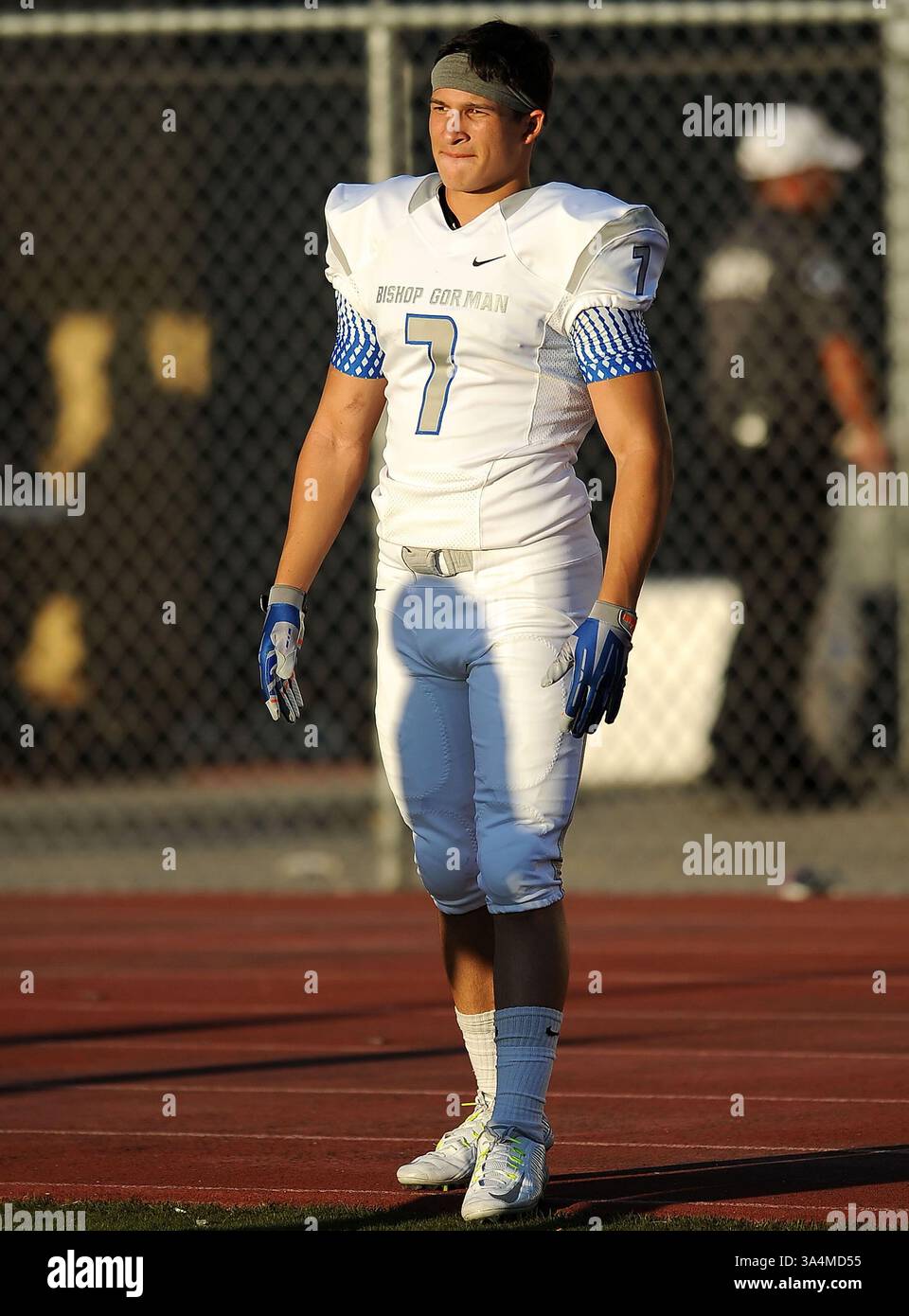12 settembre 2014 Corona, CA. Bishop Gorman running back Biaggio Walsh #7.CIF-SS Prep Football Varsity Bishop Gorman vs. Centennial Corona..Louis Lopez/Modern Exposure(immagine di credito: © Louis Lopez/Cal Sport Media/ZUMAPRESS.com) Foto Stock