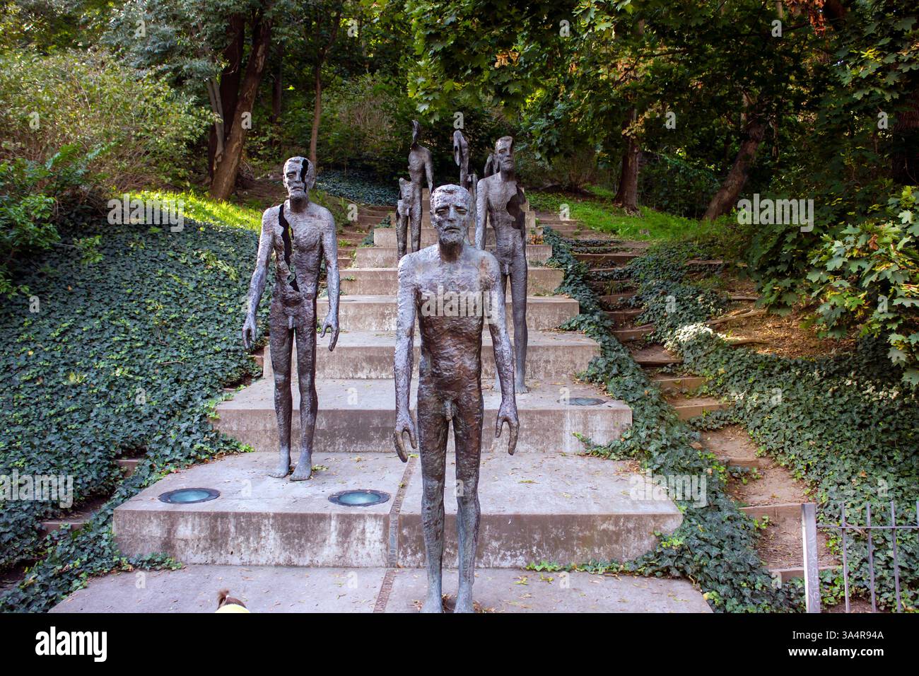Memoriale alle vittime del comunismo a Praga, un commovente tributo a coloro che hanno sofferto sotto il regime comunista, onorando la loro resilienza. Foto Stock